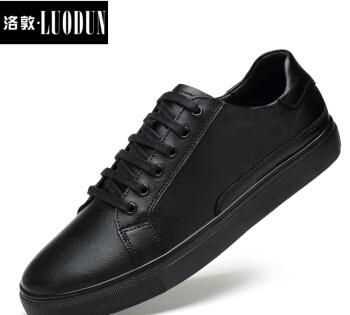 白色皮鞋被紙染成了粉色怎么辦