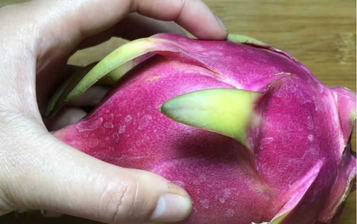 火龍果有股酒味還能吃嗎