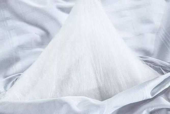 蠶絲被蓋久了成團怎么處理好