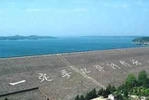 信陽兩山兩湖指什么地方