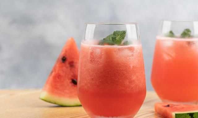 九陽破壁機(jī)打西瓜汁要加水嗎