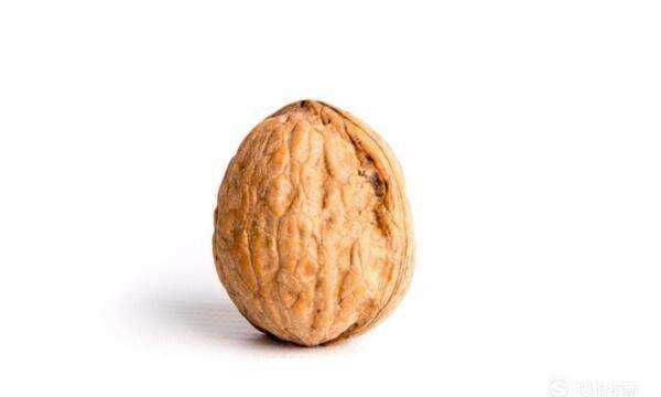 鮮核桃和干核桃區(qū)別,新鮮核桃和干核桃哪個更有營養(yǎng)圖4