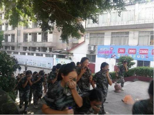 消防安全知識應急逃生演練內容