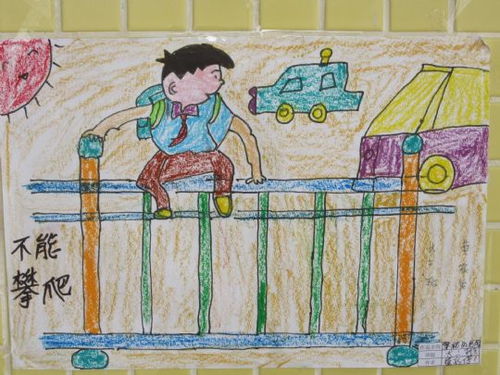 幼兒j交通安全知識繪畫作品