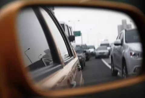 預防開車交通事故安全知識