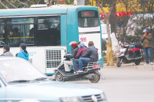 騎電動(dòng)車(chē)相關(guān)交通安全知識(shí)