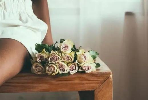 聰明女人這樣發(fā)朋友圈 聰明女人這樣發(fā)朋友圈