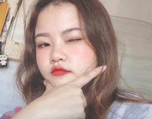 圓臉適合什么發(fā)型女 圓臉適合什么發(fā)型女