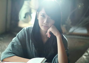 微笑的女人正能量的句子,微笑正能量句子微笑的勵志句子,生活微笑正能量的句子