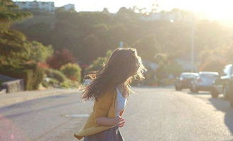 關(guān)于堅(jiān)持的正能量句子,正能量?jī)?yōu)秀句子,正能量滿滿的勵(lì)志句子