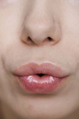 日常生活中有哪些護(hù)膚方法