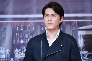 關(guān)于頂天立地真男兒的詩句