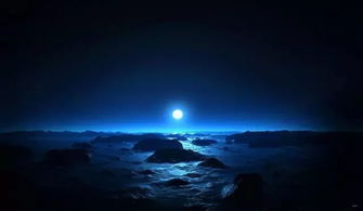 王建寫(xiě)關(guān)于月亮的詩(shī)句