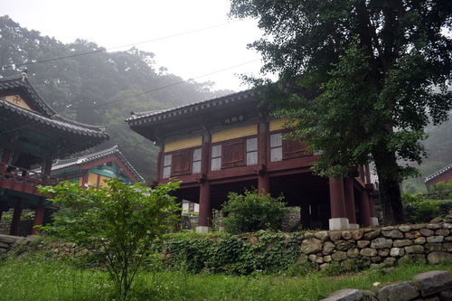 關(guān)于岳麓山美景的詩句