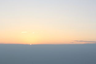 關(guān)于一夜走很遠(yuǎn)的詩(shī)句