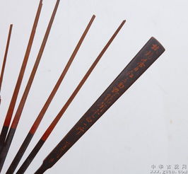 關(guān)于竹扇的詩句