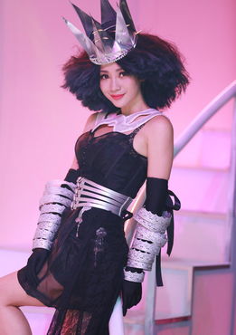 關(guān)于女神走秀的詩(shī)句