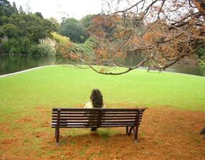 關(guān)于秋天的詩句四行簡(jiǎn)單