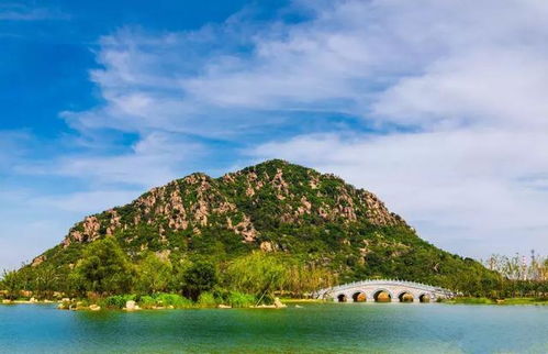 關(guān)于濟南三名勝的詩句