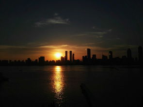 關(guān)于滕王閣和江的詩句