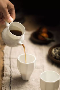 描寫茶的優(yōu)美詩句大全,關(guān)于春節(jié)的優(yōu)美詩句大全,關(guān)于鳥的優(yōu)美詩句大全