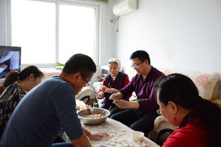 合家團(tuán)圓的古詩句