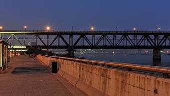 錢塘江大橋的古詩(shī)句