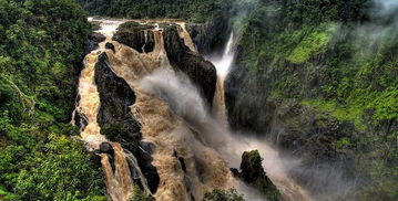 關(guān)于夏季瀑布的詩(shī)句