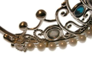 描寫首飾飾品的古詩,描寫山的古詩句,描寫春節(jié)的古詩句