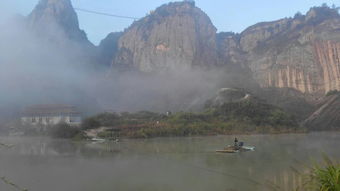 關(guān)于有石牛寨的詩句