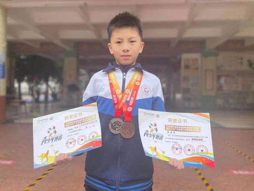 關(guān)于只有勤學(xué)苦練才能成功的詩句