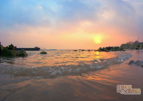 描寫(xiě)長(zhǎng)江的詩(shī)句古詩(shī)四年級(jí),描寫(xiě)武漢長(zhǎng)江的詩(shī)句古詩(shī),描寫(xiě)黃河和長(zhǎng)江的詩(shī)句古詩(shī)