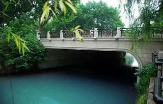 關(guān)于友誼橋的詩(shī)句有哪些