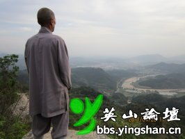 關(guān)于爬山在詩(shī)句