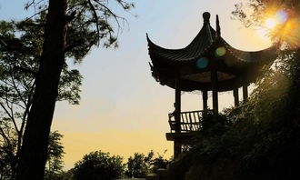 李白關(guān)于山河壯麗的詩句