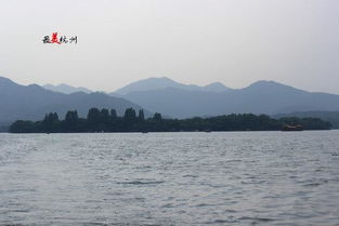 關(guān)于西湖的蘇堤的詩句