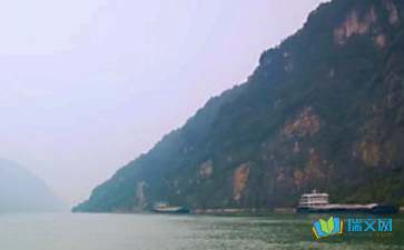 關(guān)于長(zhǎng)江三峽的詩(shī)句短