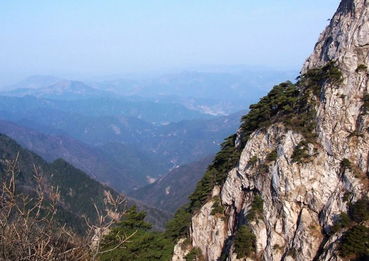 關于天目山的詩句