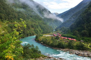 關(guān)于峽谷風(fēng)景的詩句