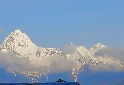 形容道路的詩(shī)句,道路艱難險(xiǎn)阻的詩(shī)句,贊美道路的詩(shī)句