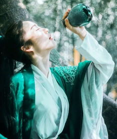 表達(dá)戀而不得的古詩詩句