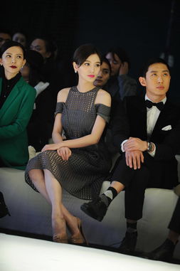 關(guān)于初露鋒芒的詩句