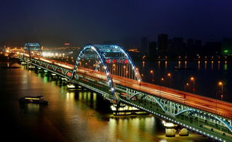 描寫錢塘江大橋的古詩(shī)句,錢塘江大橋的古詩(shī)名句,贊嘆錢塘江大橋的古詩(shī)