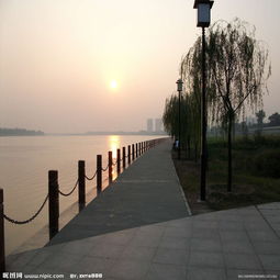 關(guān)于漢江河堤的詩句