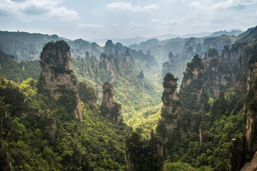 描寫山水雪景的詩句古詩