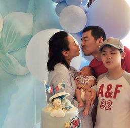 關(guān)于滿月的詩(shī)句有哪些