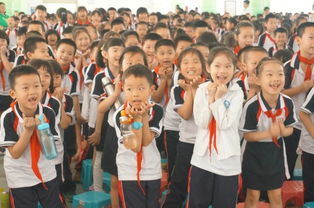 生活中因?yàn)榉窒矶鞓?lè)的事作文開頭