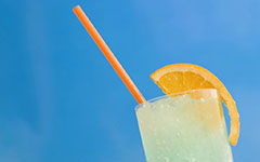 他很勤勞開(kāi)頭作文300