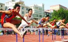 關(guān)于校運(yùn)會的作文開頭優(yōu)美