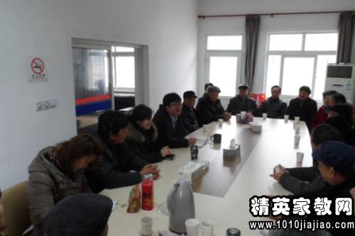 村民小組長(zhǎng)競(jìng)職演講(社區(qū)居民組小組長(zhǎng)的競(jìng)職演講稿)